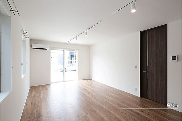 【4号地 リビング】4号地