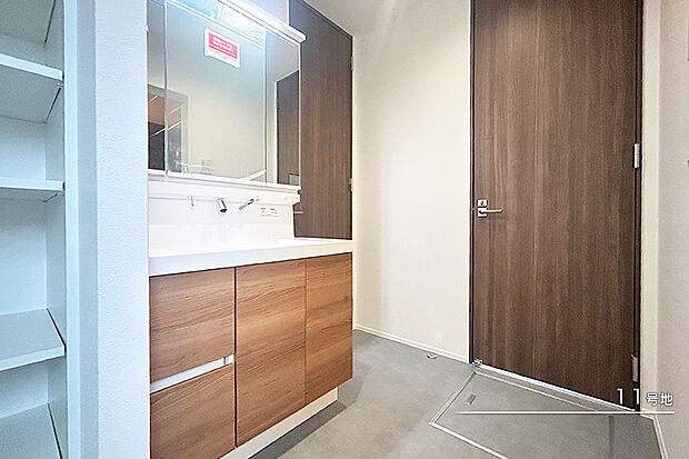 【11号地 洗面室】11号地