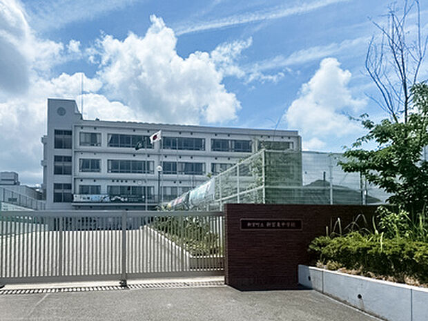 新宮町立新宮東中学校