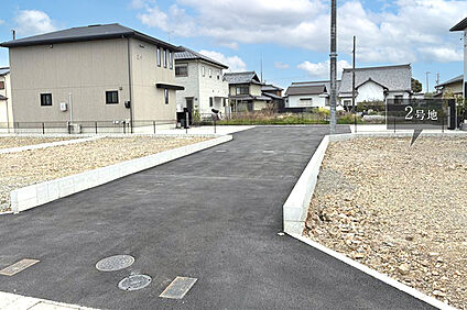 2号地 前面道路含む現地写真