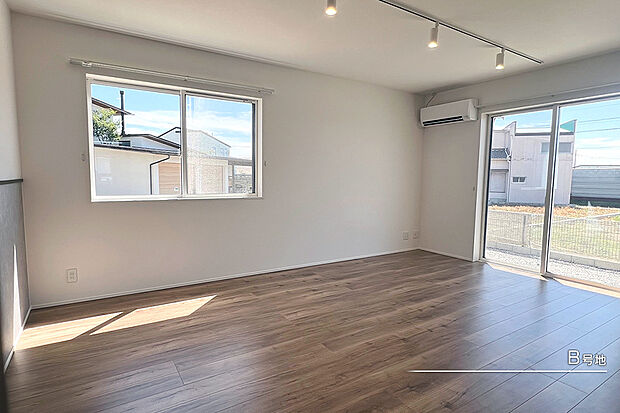 【B号地 リビング】B号地