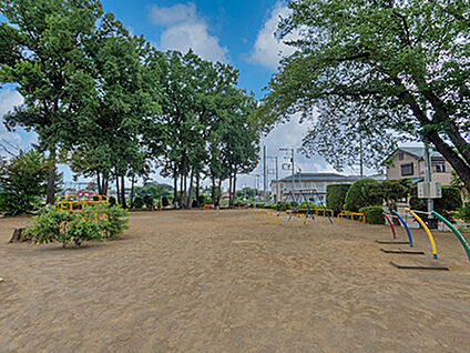 どんぐり公園 約470m