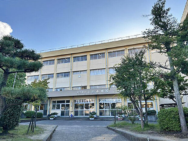 新潟市立上山小学校