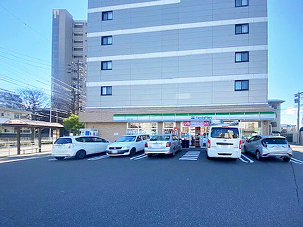 ファミリーマート 八事弥生が岡店