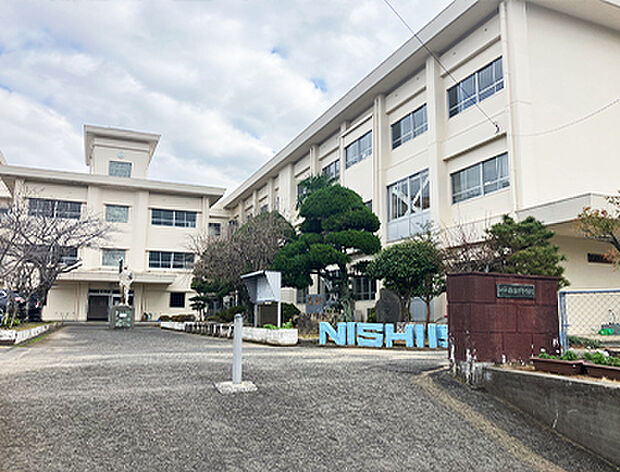 諫早市立西諌早中学校