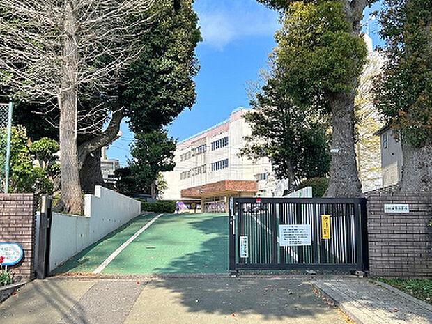 柏市立富勢小学校