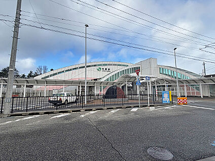 JR越後線「内野」駅 約240m