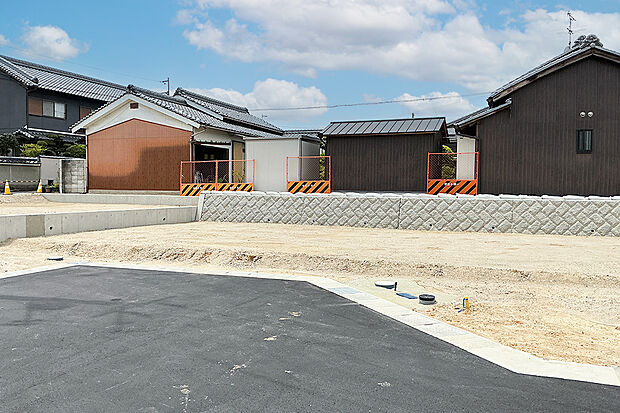 【12号地 前面道路含む現地写真】12号地