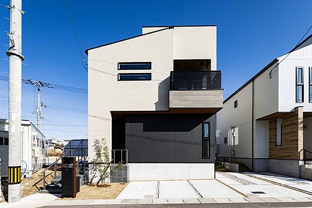 【モダンなカラーリング】※当社施工例