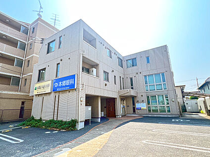 本郷並木通り内科 現地から550m～590m。(徒歩7分～8分。)