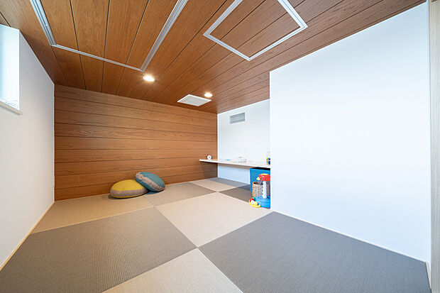 【小屋裏収納】趣味部屋としても利用ができる小屋裏収納