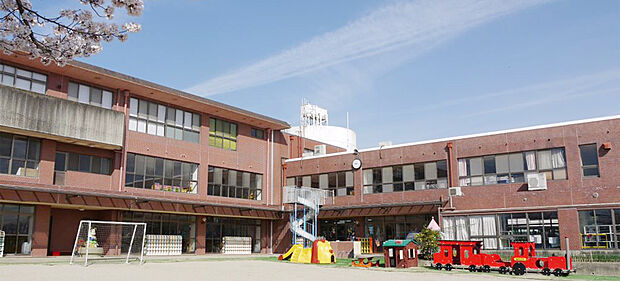 さかいだに幼稚園（約500m）