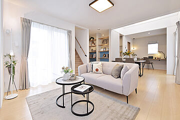 【ヤング開発】ローズビレッジ宝殿駅北II その他