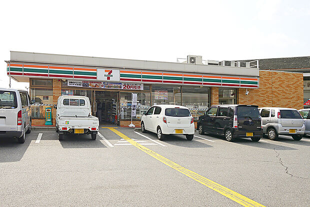 セブンイレブン高砂阿弥陀店(約250m)