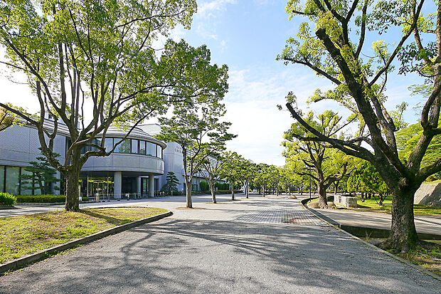 高砂市総合運動公園(約1,140m)