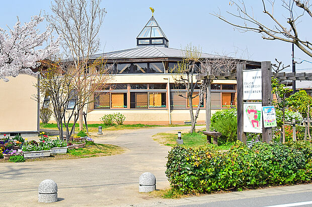 播磨町北部子育て支援センター(約270m)