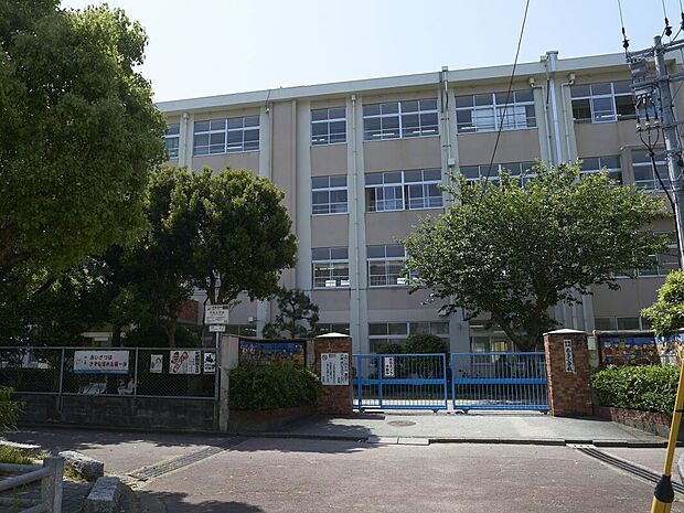 福岡市立「奈多」小学校(約410m)