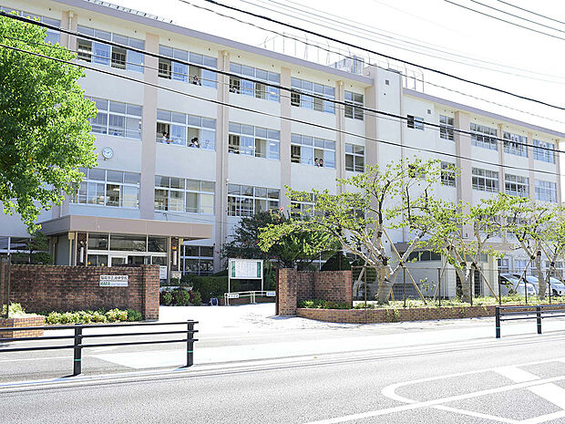 福岡市立「原」中学校（約690m）