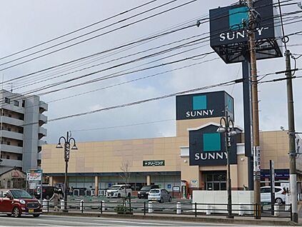サニー七隈店 620m
