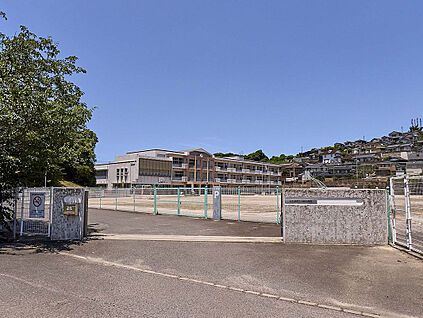 北九州市立「深町」小学校 840m