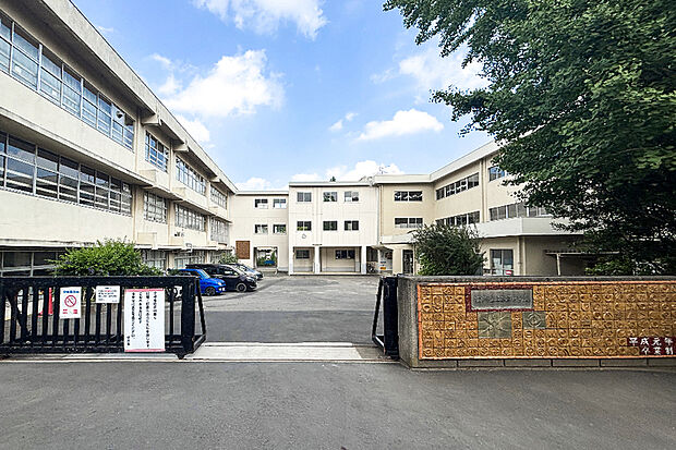 上本郷小学校（現地より徒歩10分）