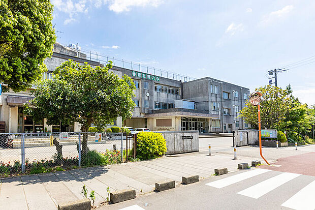 第六中学校(現地より徒歩27分)