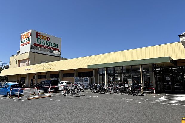 フードガーデン白鍬店（現地より徒歩10分）