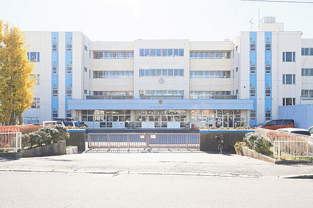 流山北小学校（現地より徒歩10分）