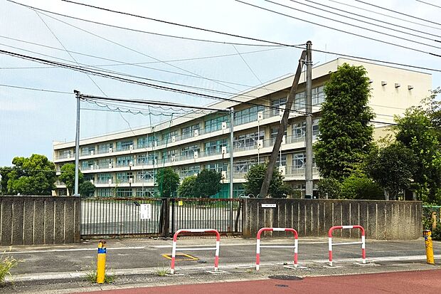 元福小学校（現地より徒歩10分）