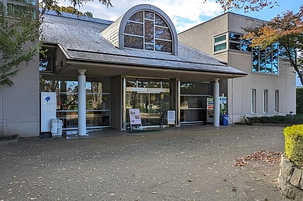石神井松の風文化公園（現地より徒歩3分）