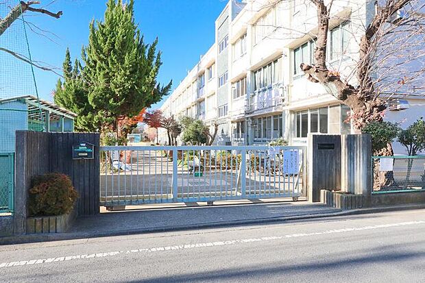 清瀬第三中学校（現地より徒歩22分）