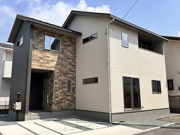 【4号棟　外観】
