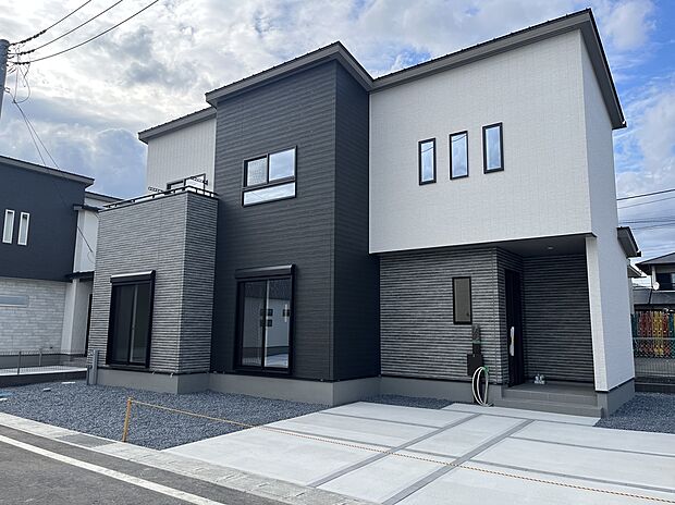 【5号棟　外観】