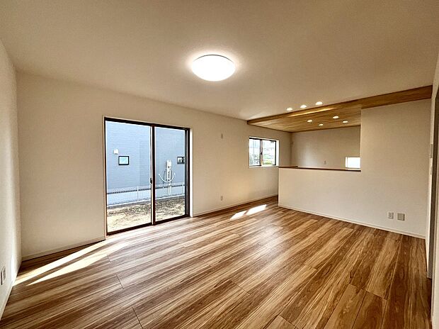 【2号棟 ファミリーラウンジ】