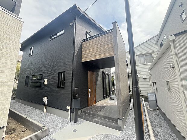 【2号棟　外観】