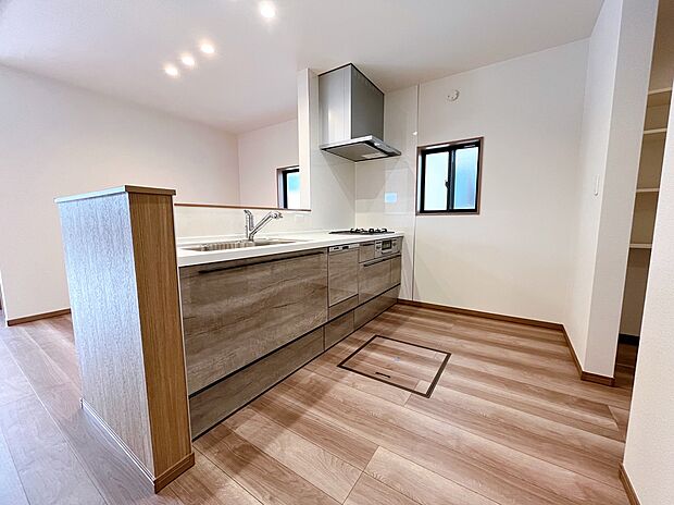 【3号棟　キッチン】