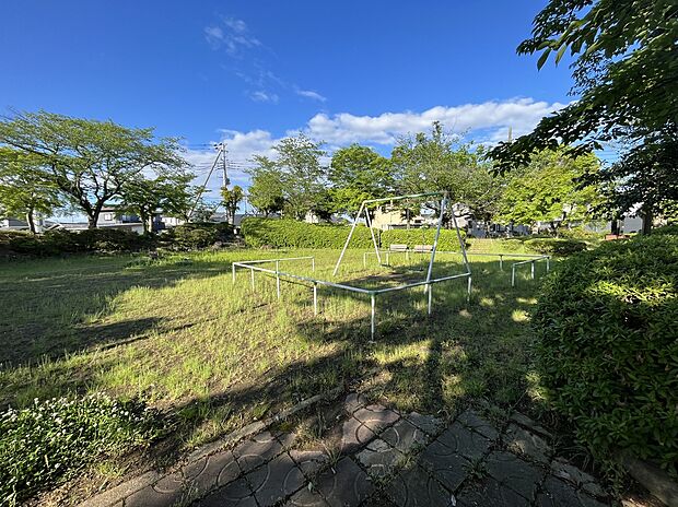 御城第二児童公園(約550m)