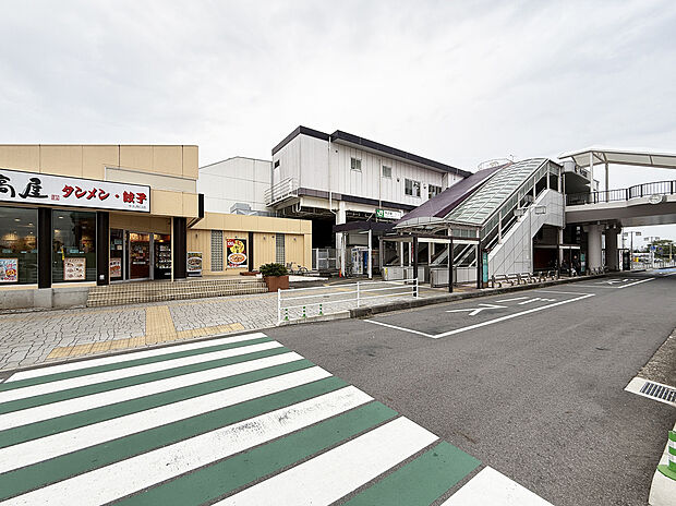 JR常磐線「牛久」駅（約1,500m）