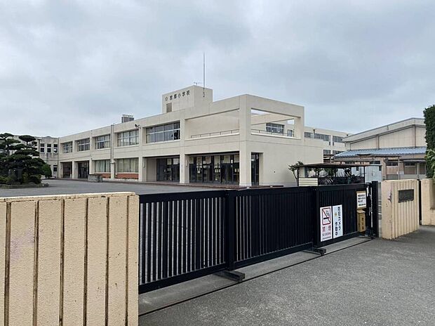 伊勢崎市立宮郷小学校（約1,200m）