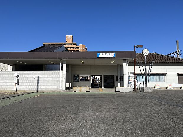 東武鉄道伊勢崎線「境町」駅（約1,500m）