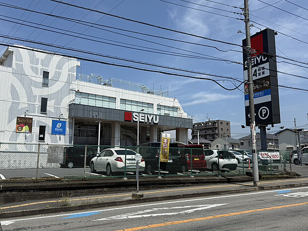 西友 都賀店（約643m）