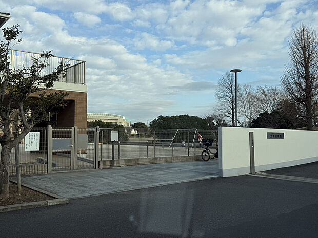 大森保育園（約734m）
