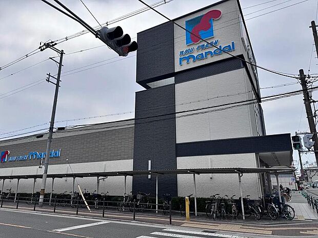 万代住吉沢之町店