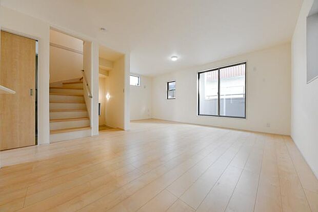 19.25帖の広々とした開放感のあるLDK