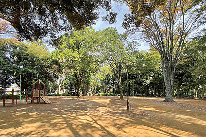 日立台公園（現地より徒歩2分） 約140m
