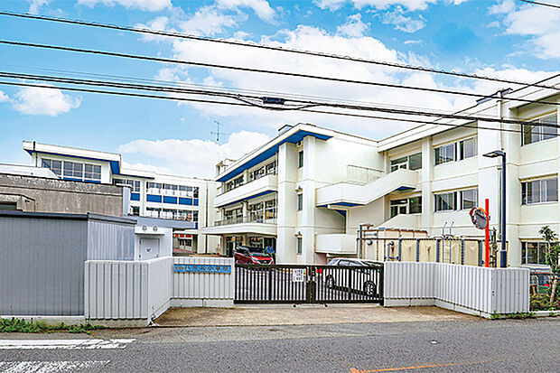 流山市立八木北小学校（現地より徒歩5分）