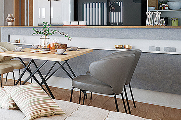 【【腰壁ニッチ】】キッチンの腰壁にニッチを設けました。絵画、写真、観葉植物など、お好みのインテリアをディスプレイして楽しむことができます。※号棟により採用状況が異なります。