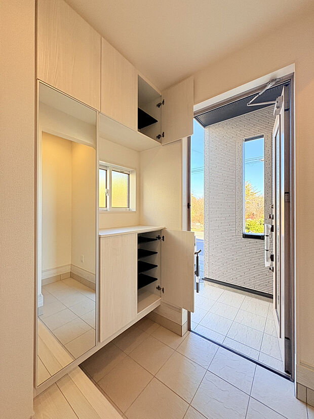 【【1号棟】収納】成長とともに増える荷物にも対応できる安心設計。