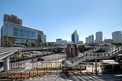 JR「川口」駅 約2810 m ～2830m