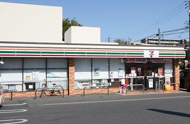 セブンイレブン名古屋表山店（約140m）